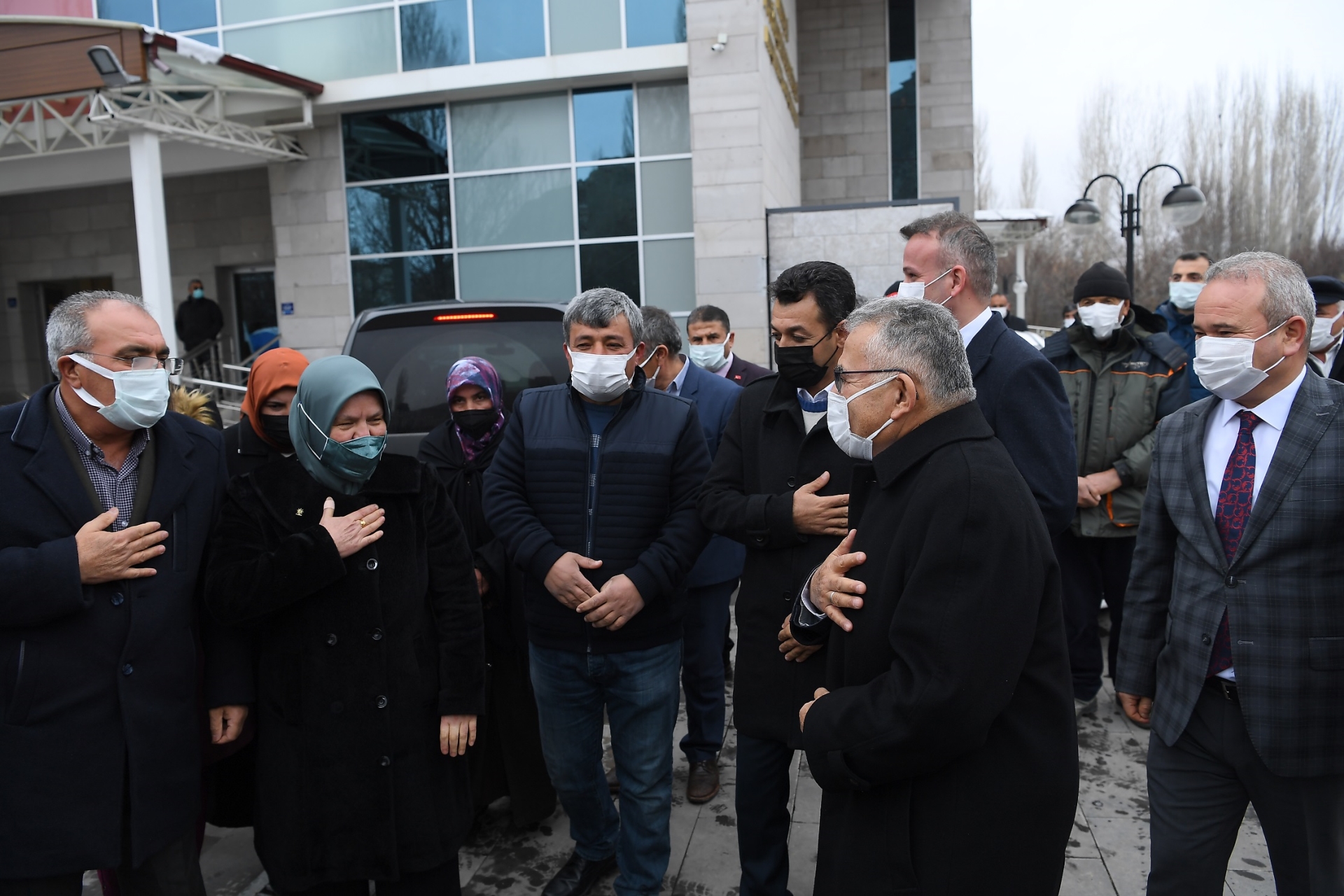 Başkan Büyükkılıç’a, Bir Hizmet Teşekkürü De Akkışla Belediye Başkanı Arslan’dan