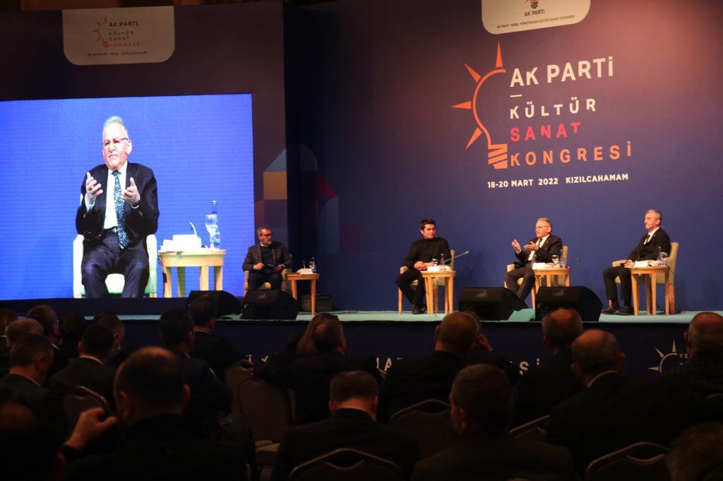 Başkan Büyükkılıç, 200 Belediye Başkanına Kültür Sanat Açılımını Anlattı
