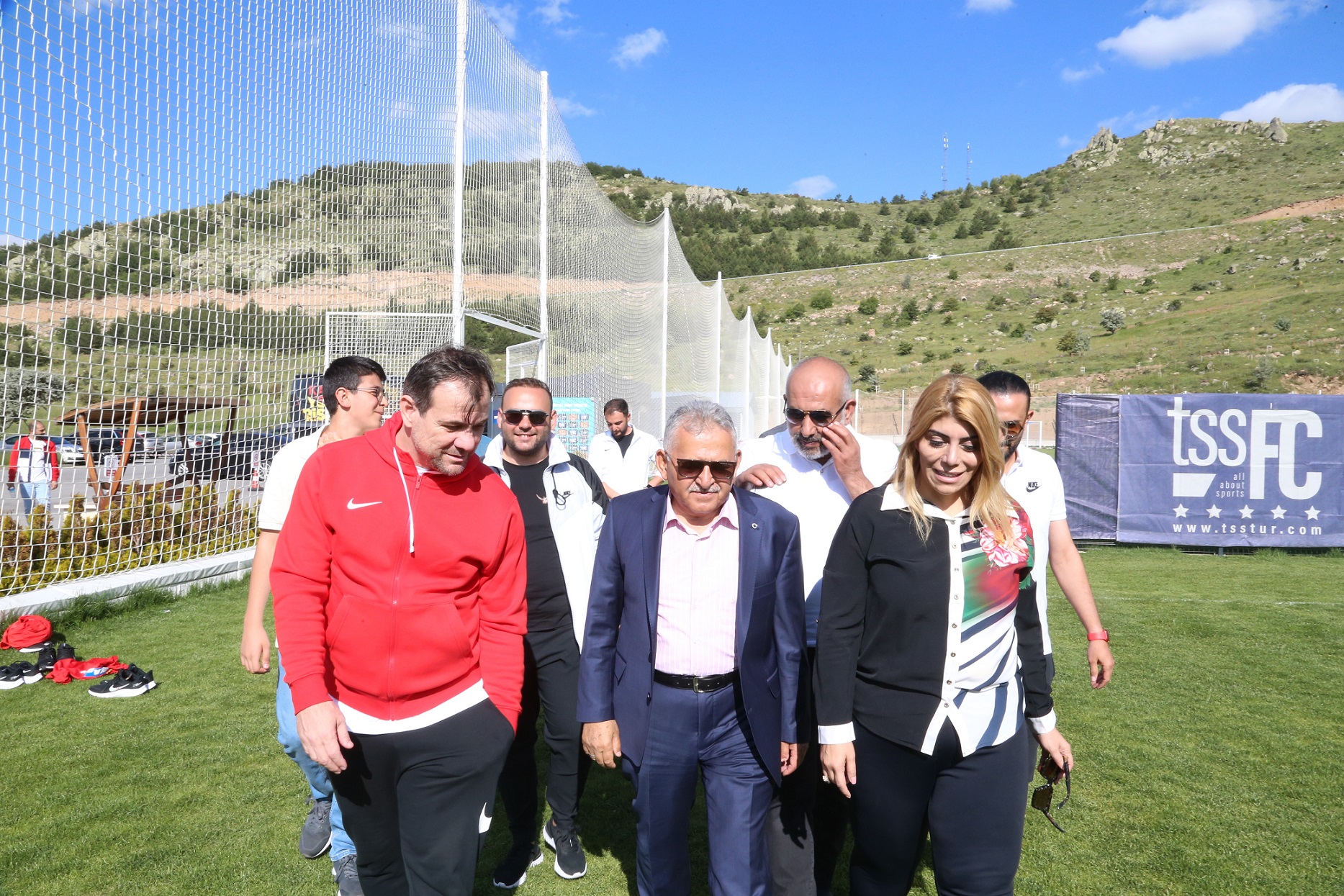 Başkan Büyükkılıç’tan Kayserispor’un Erciyes Kampına Ziyaret