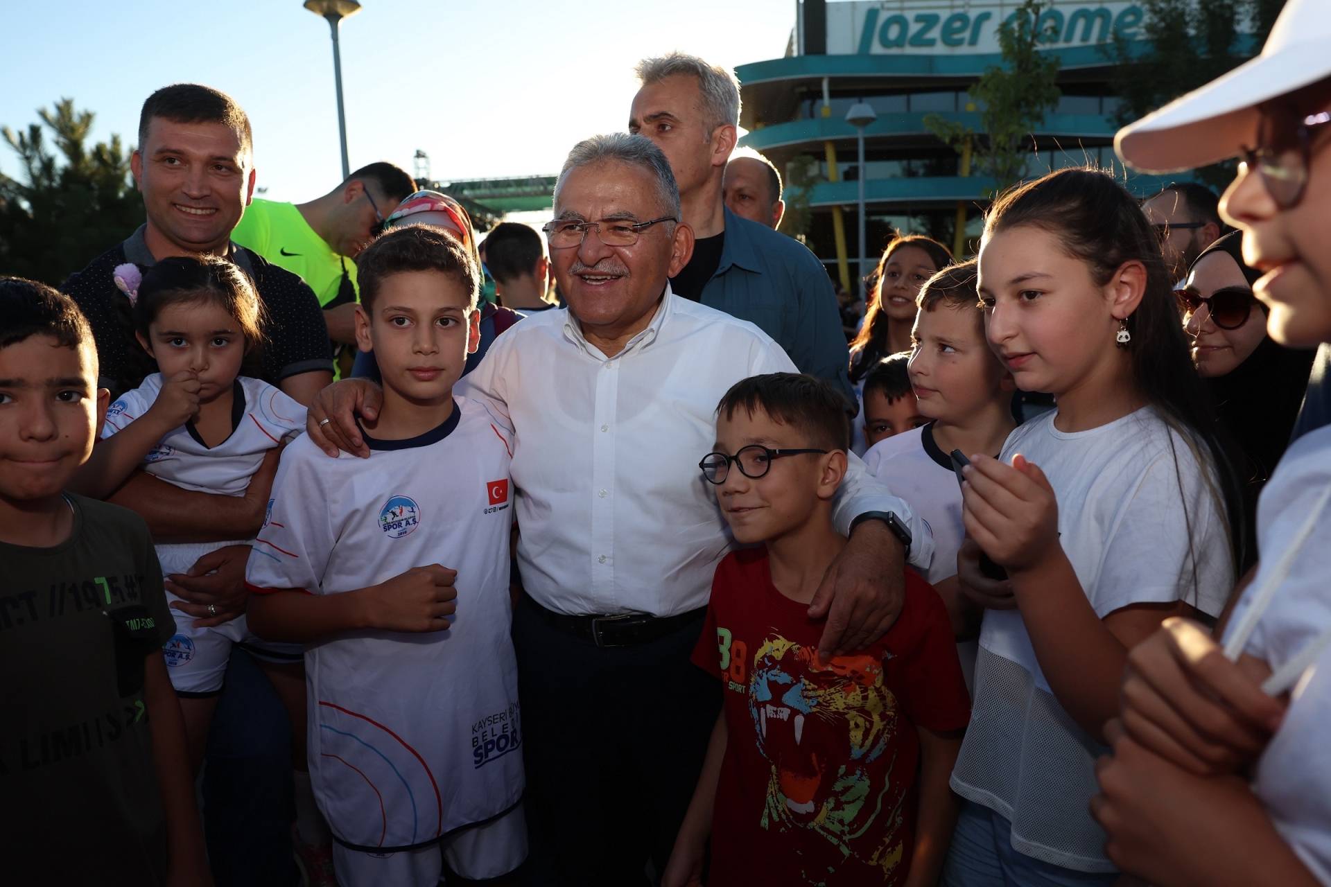 Başkan Büyükkılıç’tan Spor A.Ş.’de “Kardeş” İndirimi