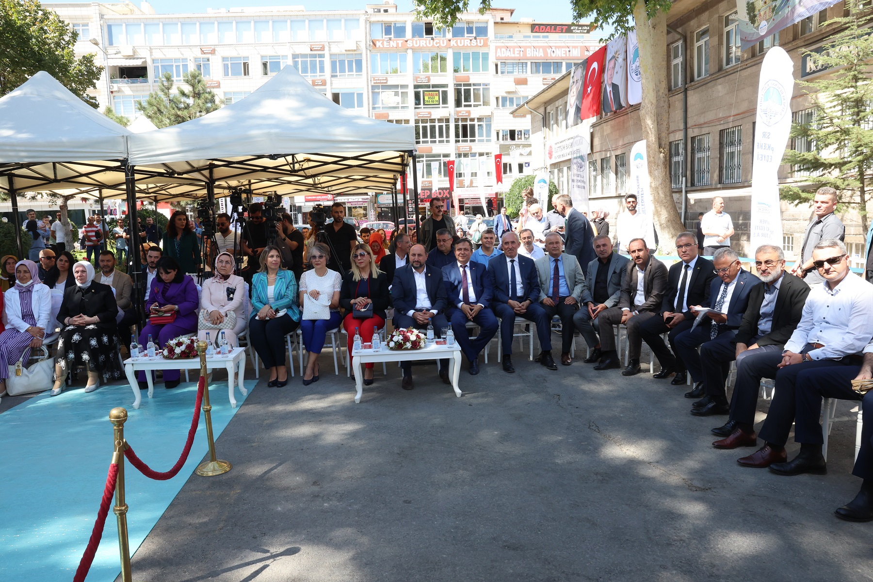 Büyükşehir KAYMEK’ten Muhteşem Yıl Sonu Sergisi