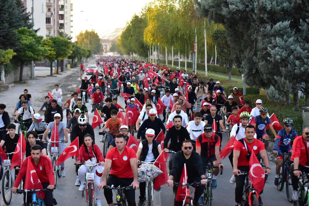 Türkiye Cumhuriyeti’nin Yüzüncü Yılında Binlerce Pedal