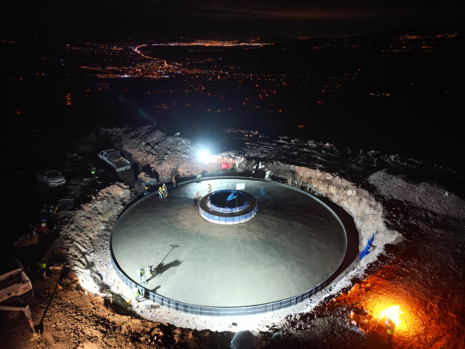 Büyükşehir’in Toplu Taşımadaki İlk RES Projesi’nde Çalışmalar Tüm Hızıyla Sürüyor