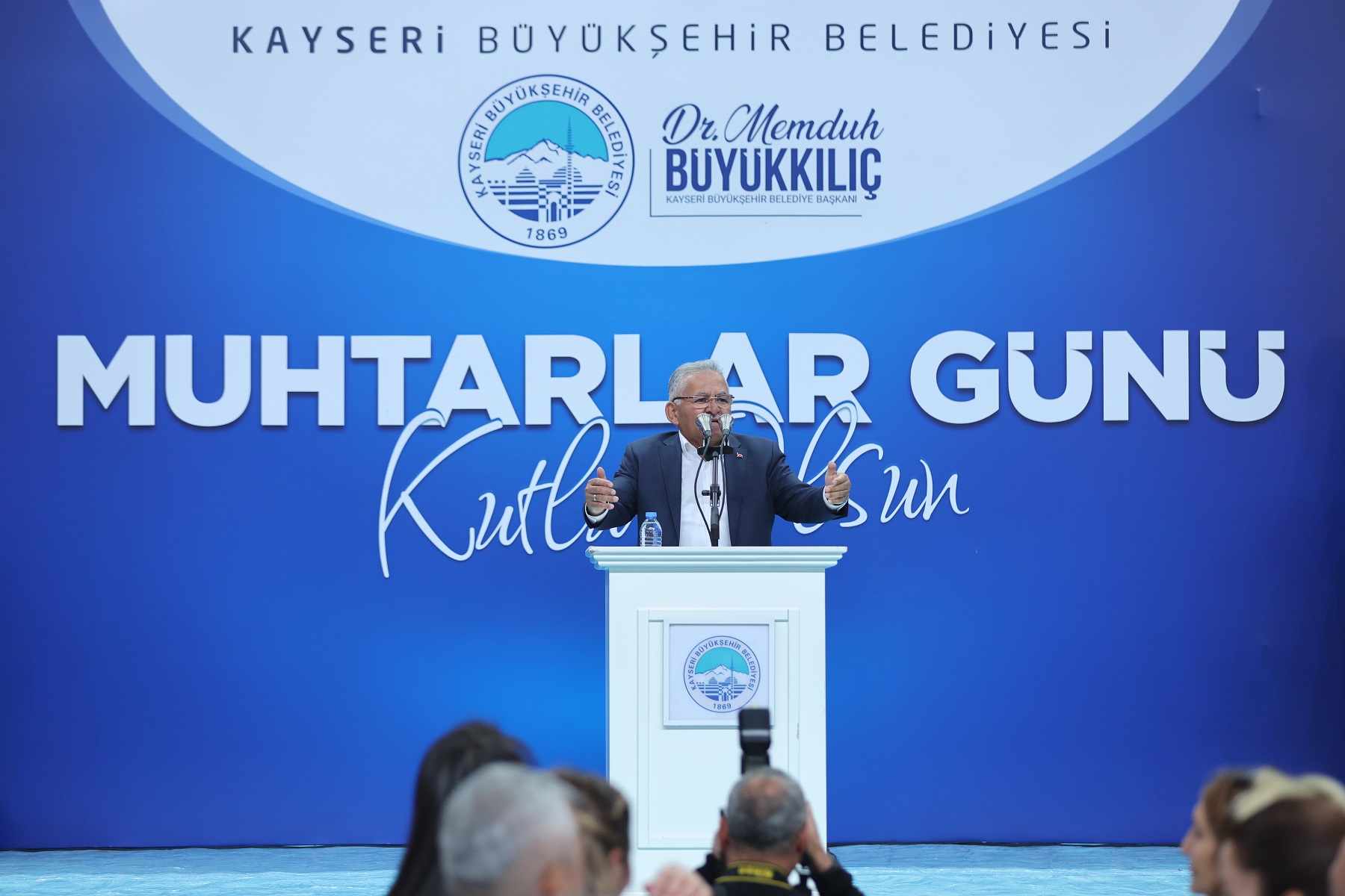 Vali Çiçek ve Başkan Büyükkılıç, Muhtarlar Günü’nde Muhtarlarla Buluştu