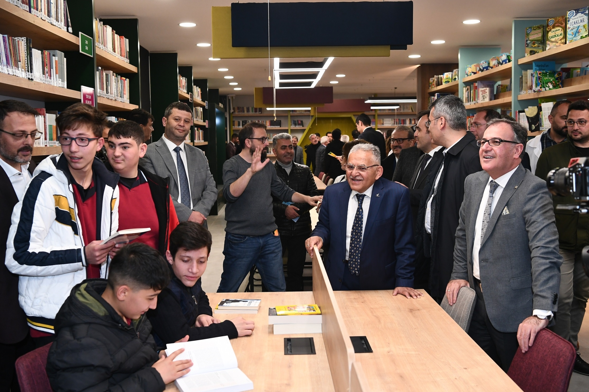 Kütüphaneler Şehri Kayseri’nin Mimarı Büyükşehir’in 13 Kütüphanesi, 6 Ayda 819 Bin Ziyaretçi Ağırladı