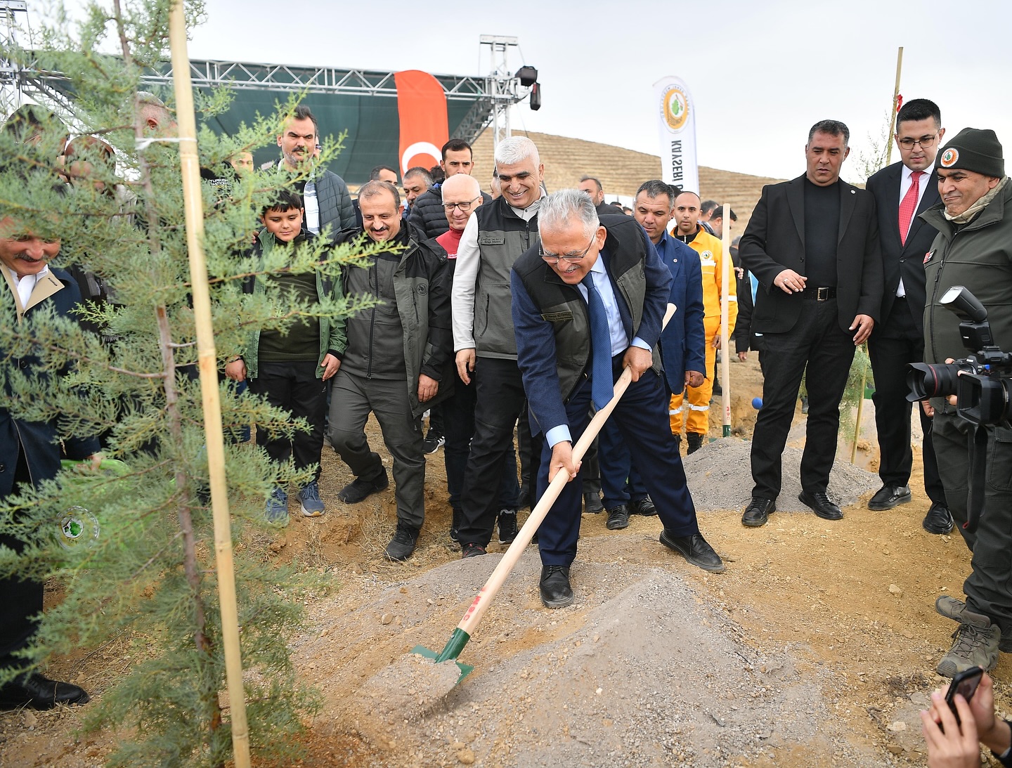 Başkan Büyükkılıç’tan Yeşil Vatan Sevdasıyla Geleceğe Nefes: 35 Bin Fidan Dikildi