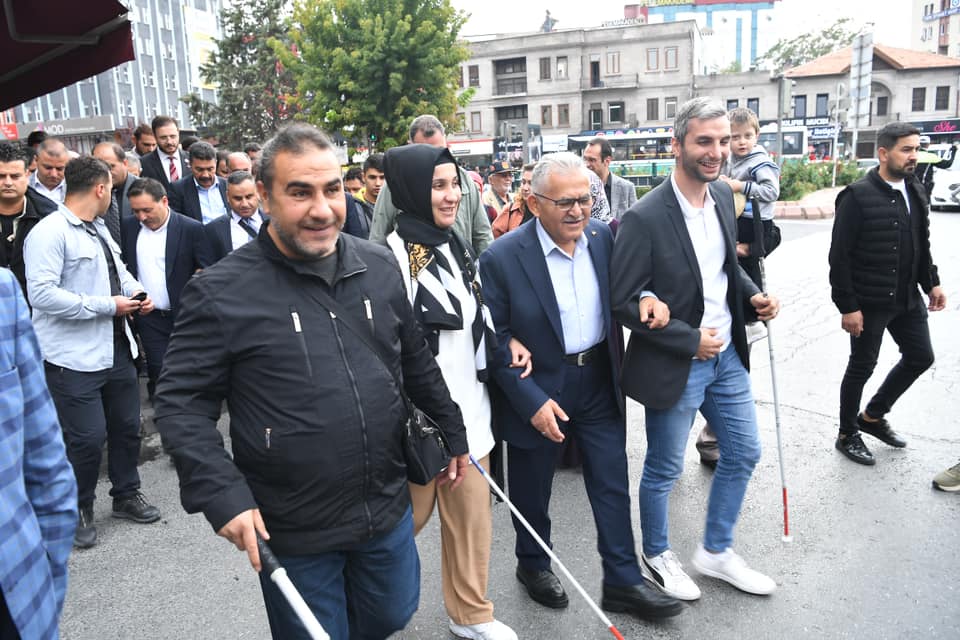 Başkan Büyükkılıç’tan Engelliler Günü Mesajında ‘Özel Hizmet’ Vurgusu