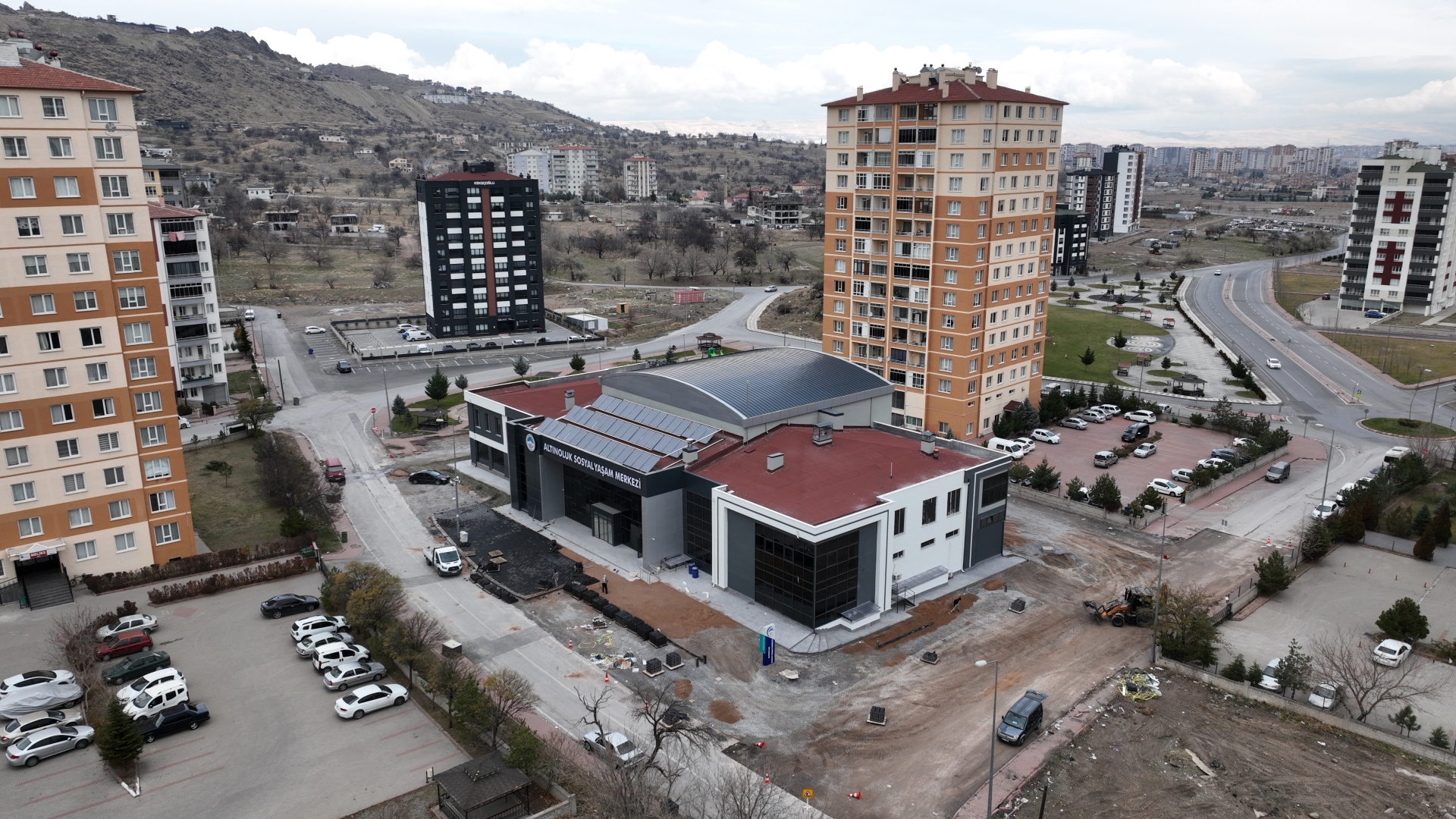 Başkan Büyükkılıç’tan Modern ve Donanımlı Bir Sosyal Merkez Daha: Açılış İçin Gün Sayıyor