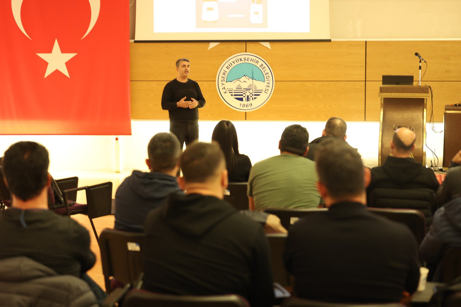 Spor A.Ş. Personeline Her Yönden Güvenli Spor Tesisleri İçin İlk Yardım Eğitimi