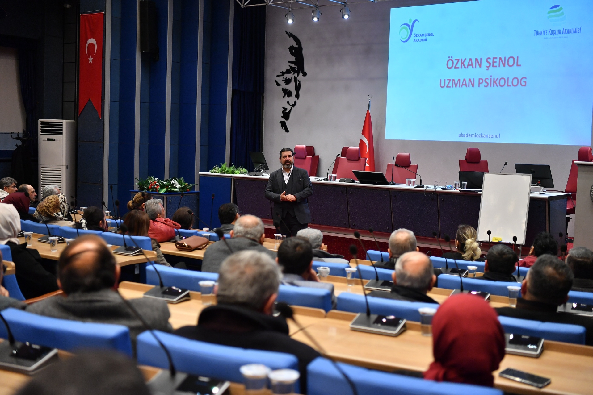 Kayseri Büyükşehir’den Muhtarlara Eğitim Semineri