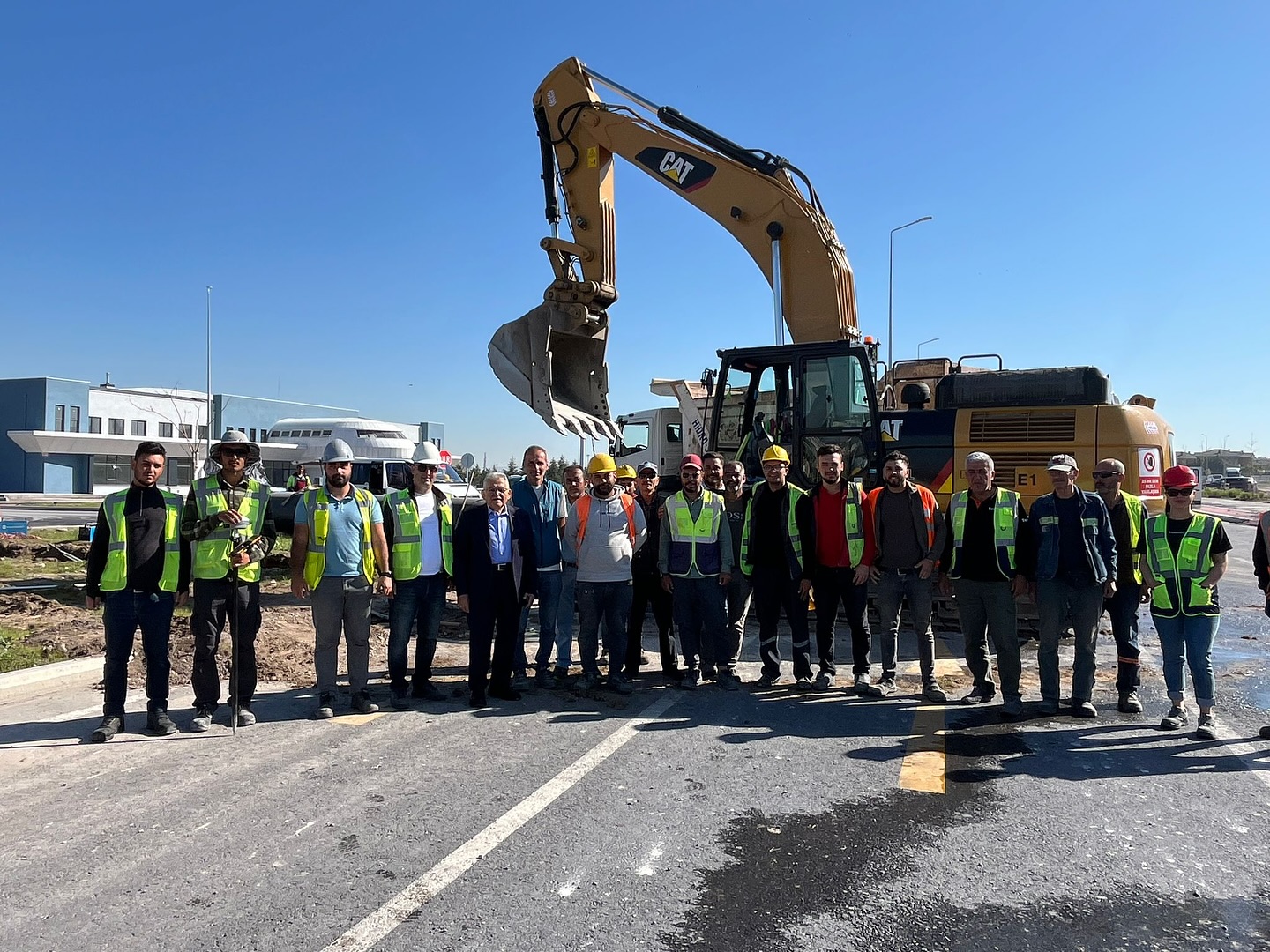Başkan Büyükkılıç, Sabah Mesaisine 350 Milyon TL’lik Projeyi İnceleyerek Başladı