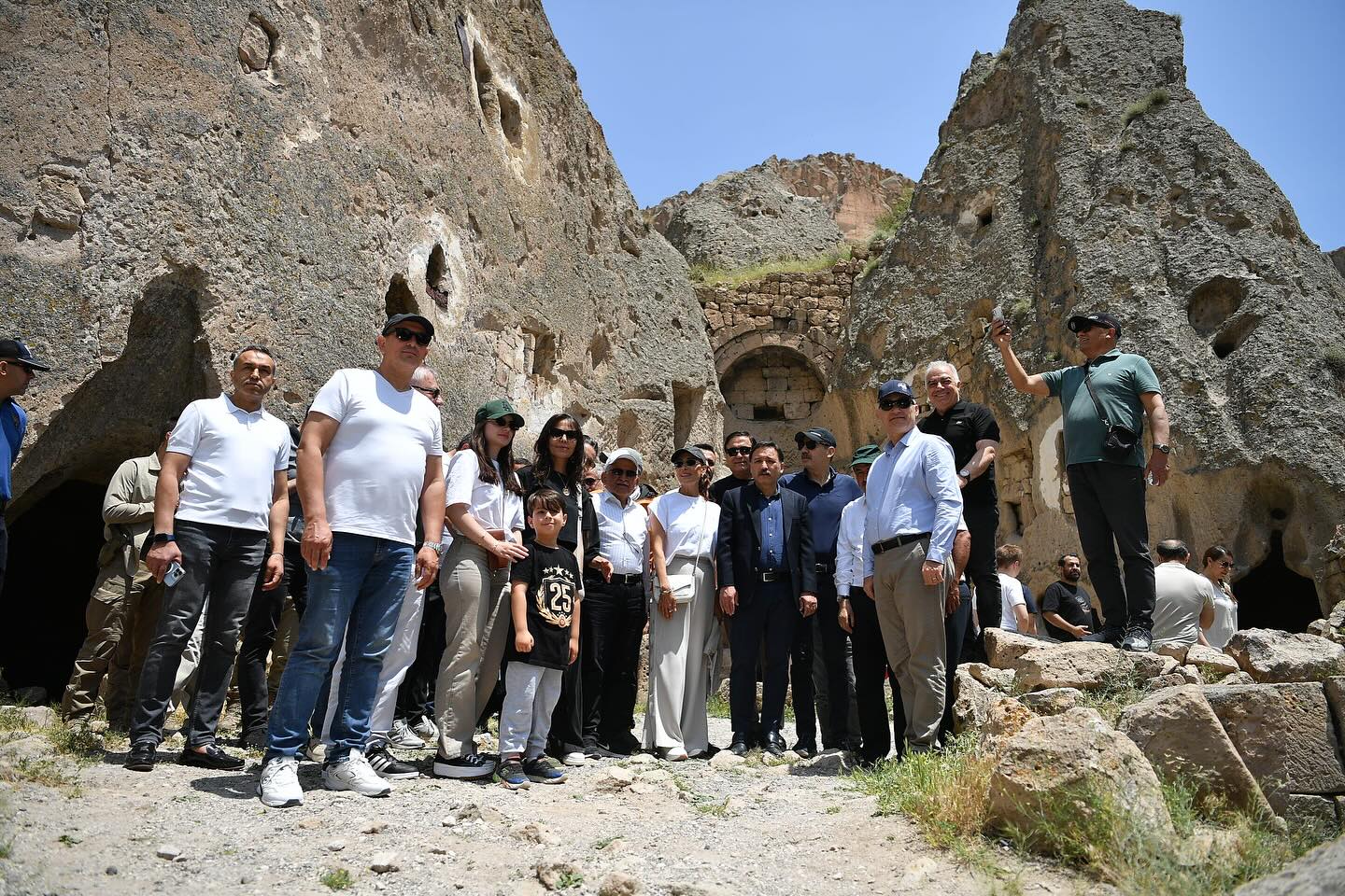 Başkan Büyükkılıç, Vali Çiçek ve Kent Protokolü ile Soğanlı Vadisi’nde Buluştu