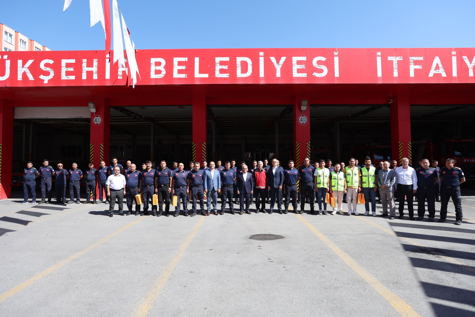Büyükşehir’den Hayvanat Bahçesi’nde 1 Milyon 870 Bin TL’lik Asfalt Çalışması