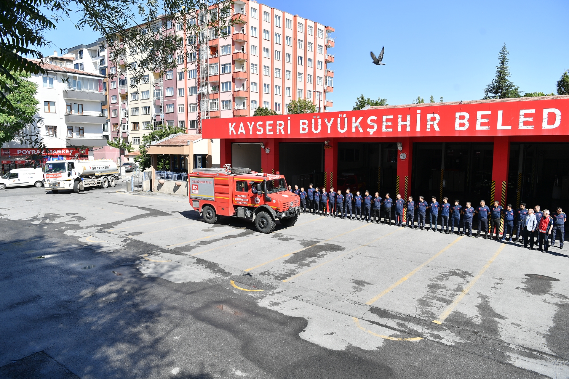 Manisa ve İzmir’deki Yangınlara Müdahale Eden Kahraman İtfaiyeciler Kayseri’ye Döndü
