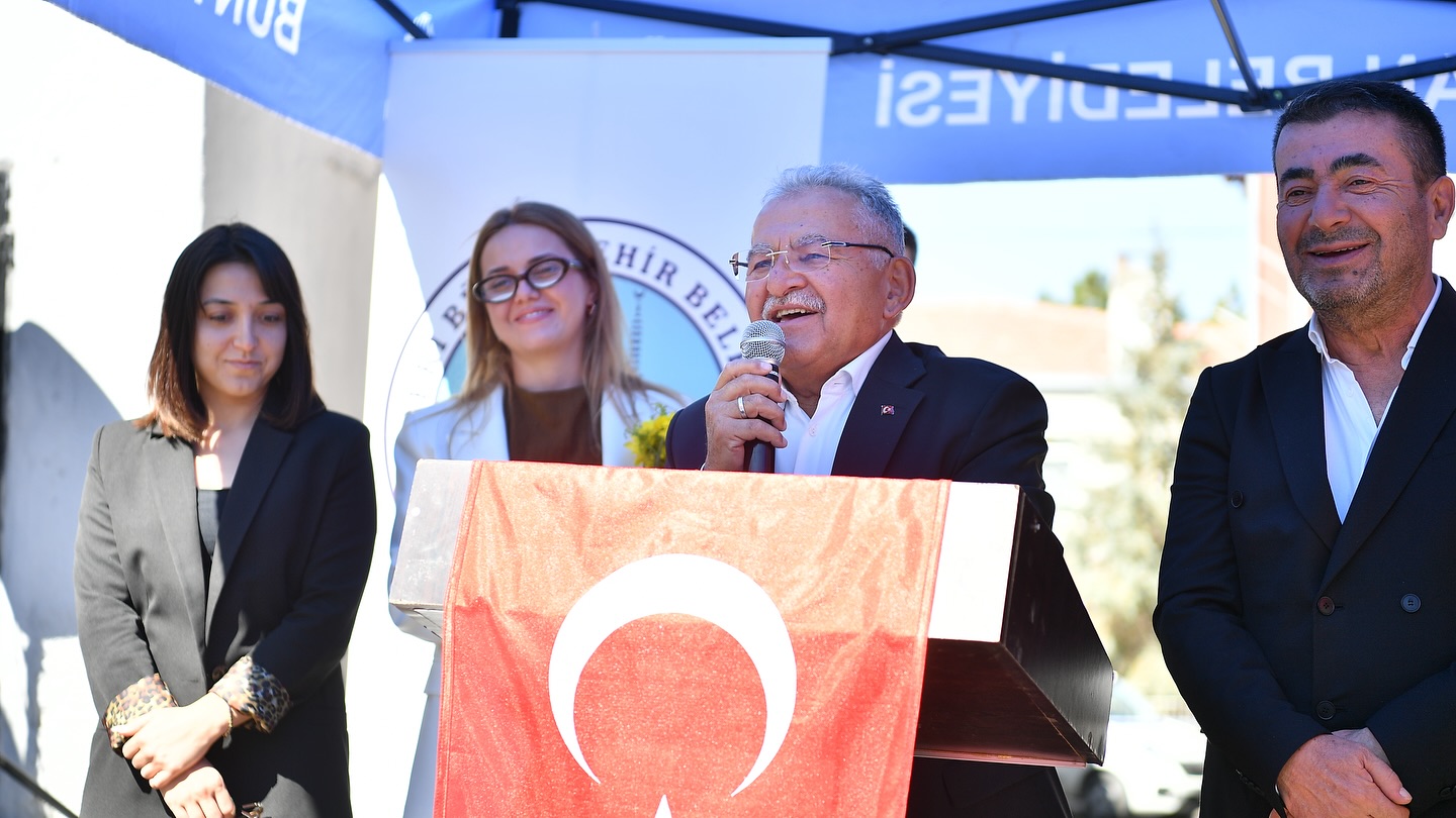 Başkan Büyükkılıç, 10 Milyon TL’lik Yatırımla Yenilenen Bünyan Hamamını Hizmete Açtı