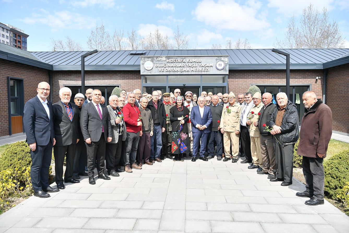 Başkan Büyükkılıç’tan Ulu Çınarlara Vefa Dolu Hizmet