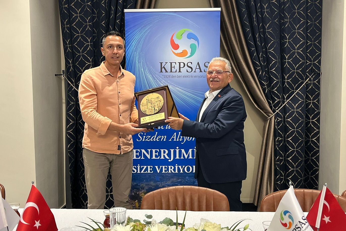 Büyükkılıç, KEPSAŞ Buluşmasında Bayilerle Bir Araya Geldi