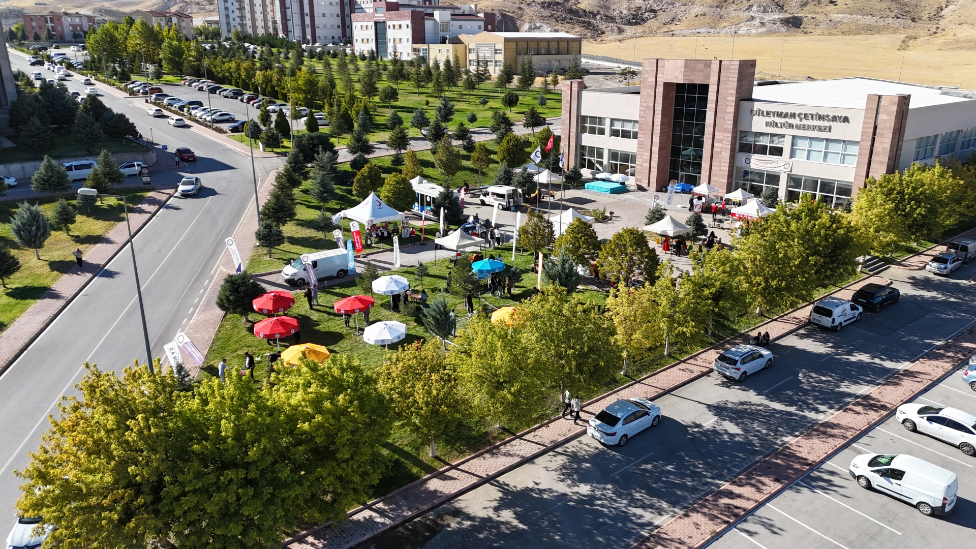 Büyükşehir, Üniversite Öğrencilerine Yönelik Tanıtım Hizmetine NNYÜ ile Devam Etti