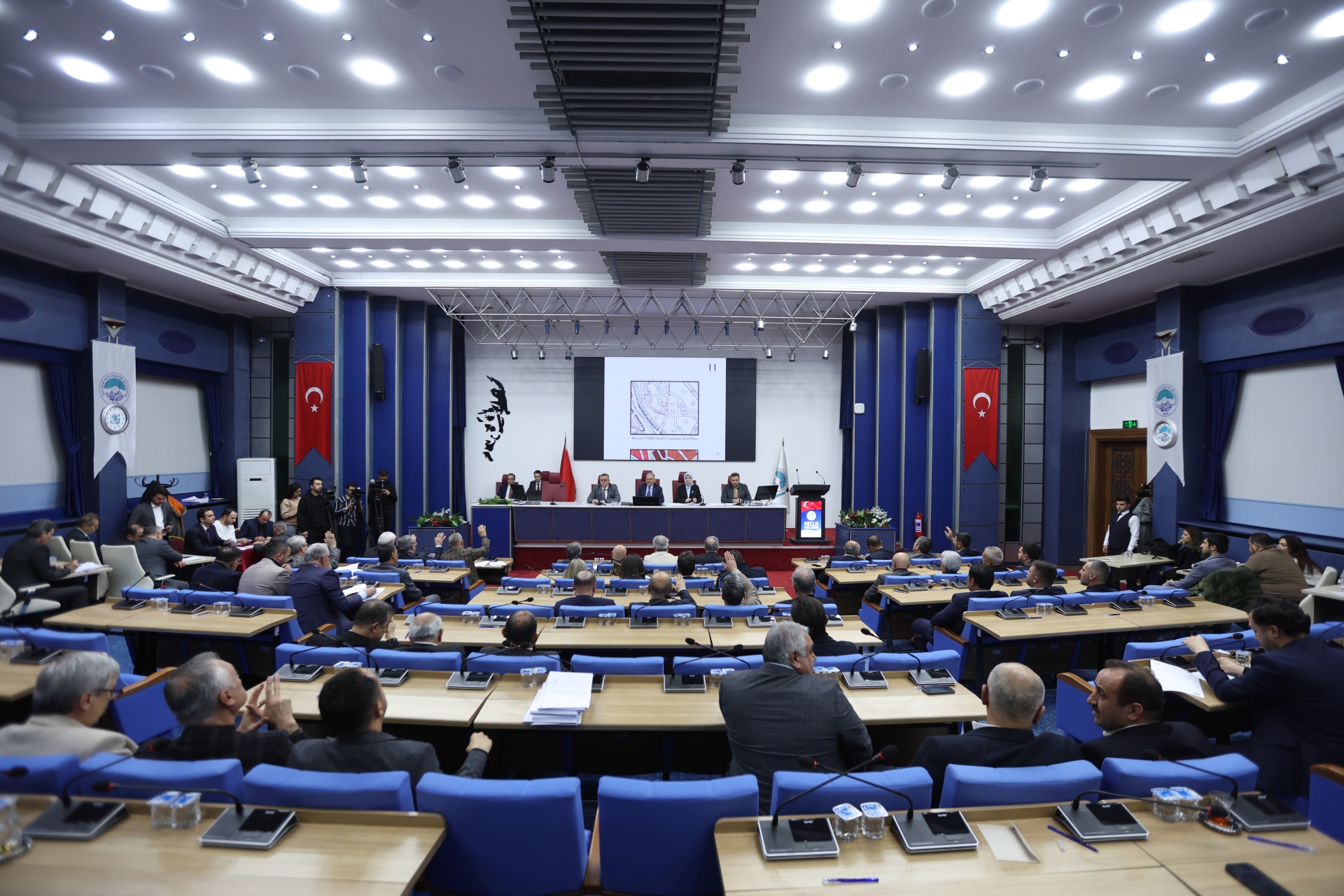 Büyükşehir, 2026 Yılının İlk Meclis Toplantısını Gerçekleştirdi: Elitaş’a Vefa