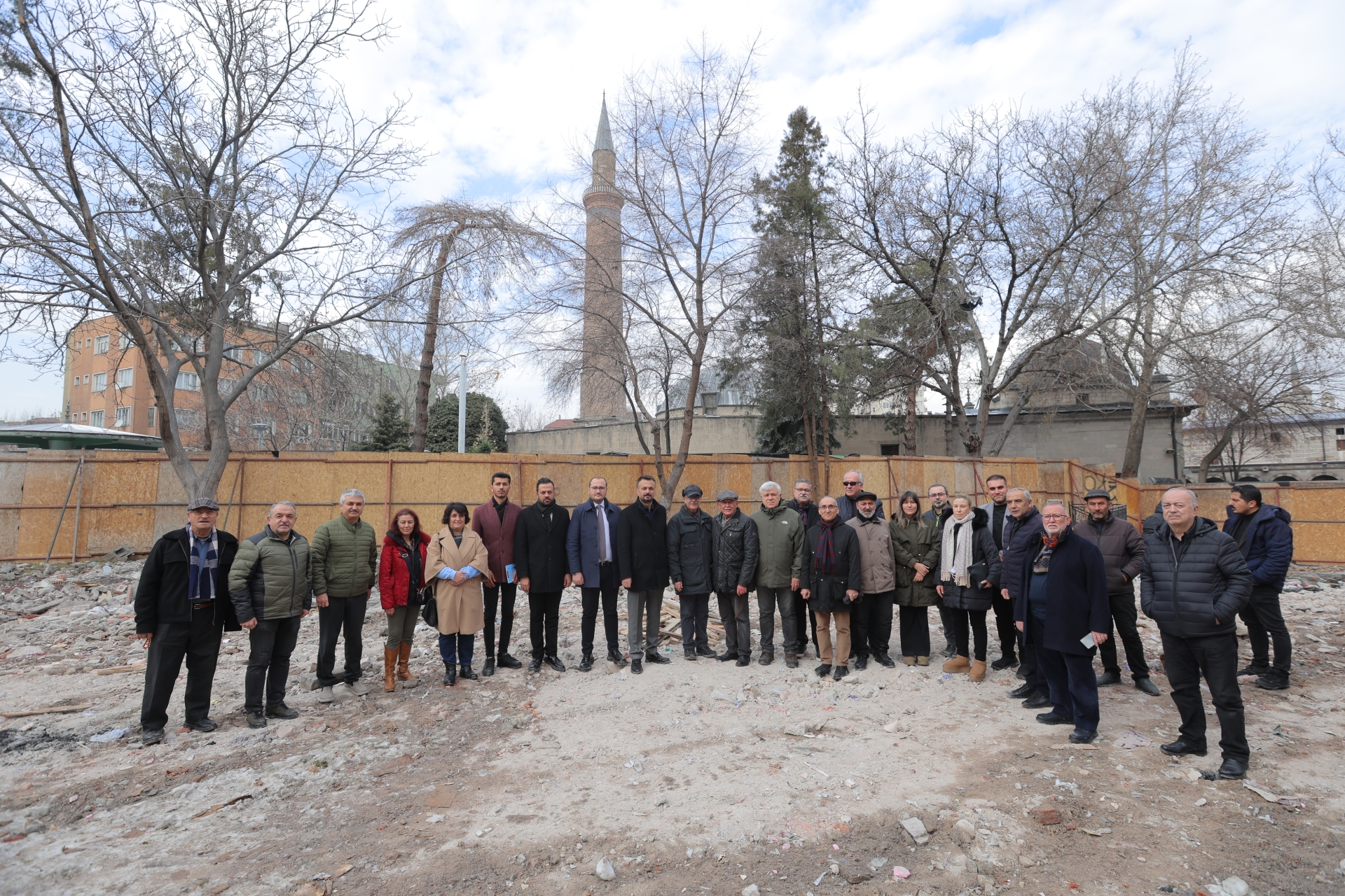 Camikebir’de Tarihi Dönüşüm: Büyükşehir’in Vizyon Projesine Kent Konseyi'nden İnceleme