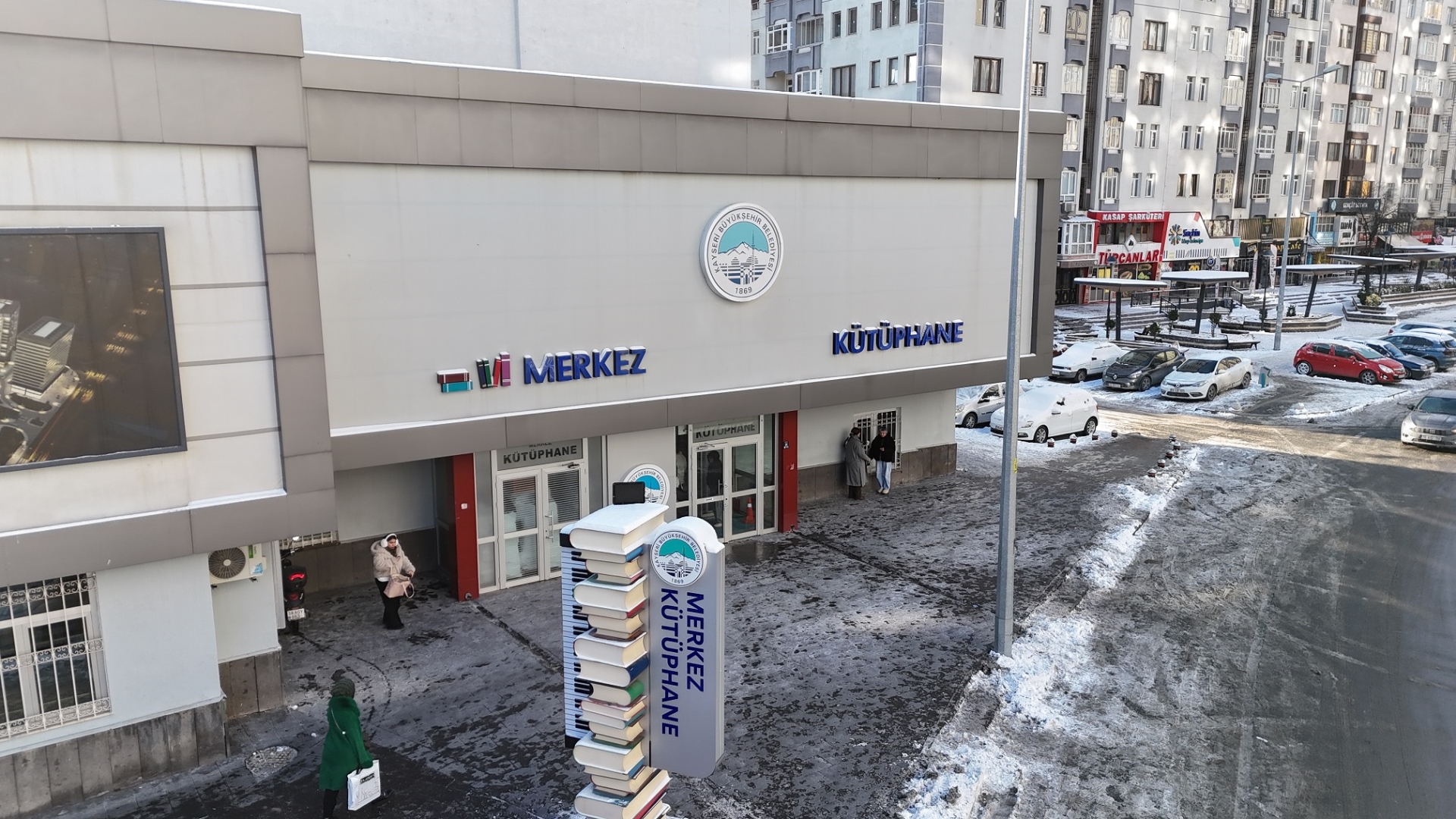 Soğuk Günlerde Sıcak Adres: Kayseri Büyükşehir’in Kütüphaneleri Gençlerin Vazgeçilmezi