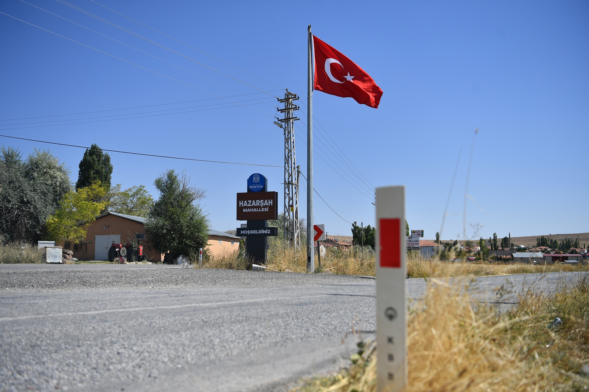 Kayseri Büyükşehir’den Kış Öncesi Kırsal Yollarda Güvenlik Mesaisi