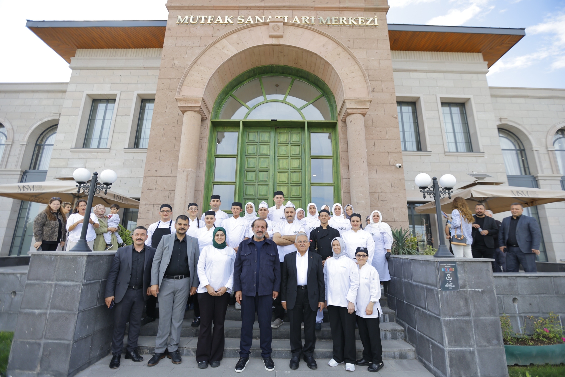 Masterchef Şeflerinden Başkan Büyükkılıç’a Övgü: “Bu Şehrin Gastronomi Şehri Olmaması İçin Bir Neden Yok”