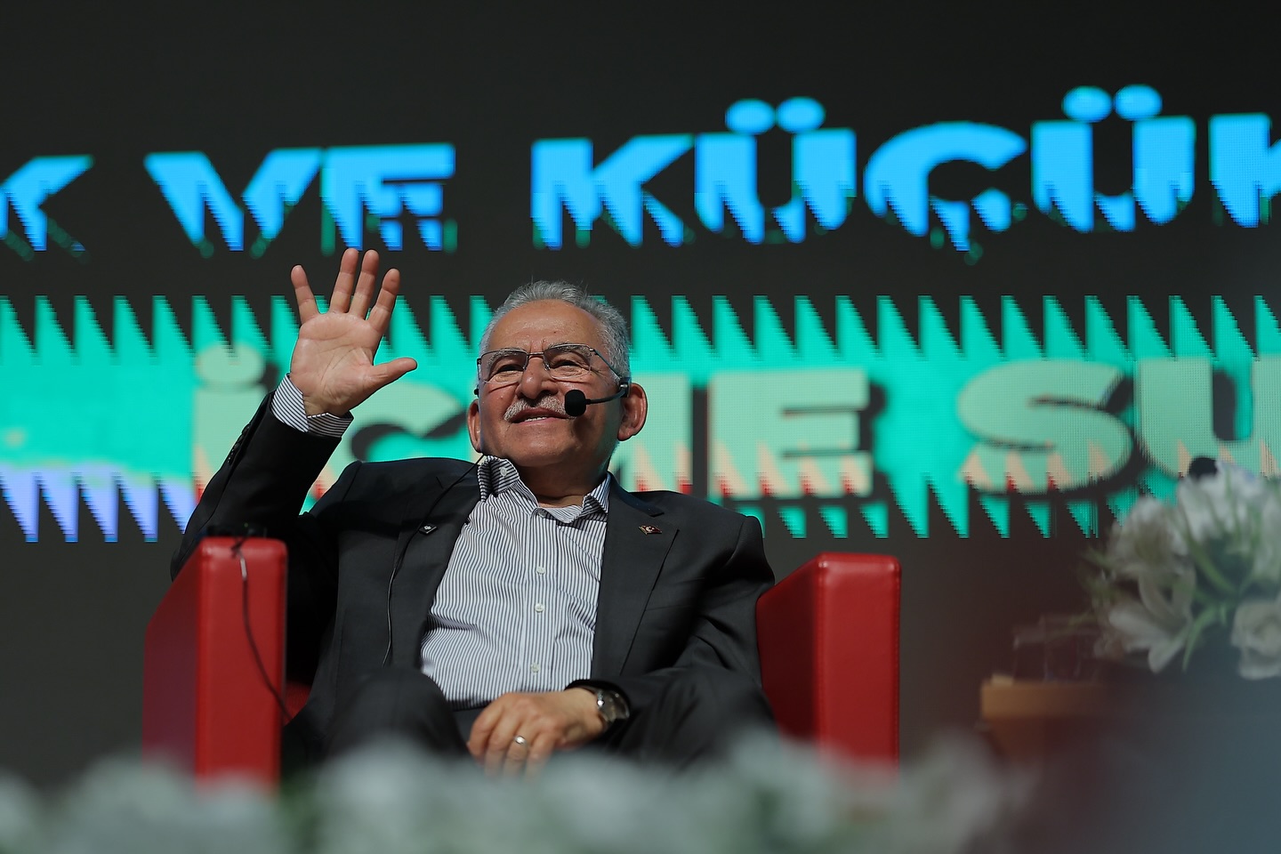 Başkan Büyükkılıç, Kayseri Üniversitesi’nde Gençlerle Buluştu: “Bu Belediye Sizin”