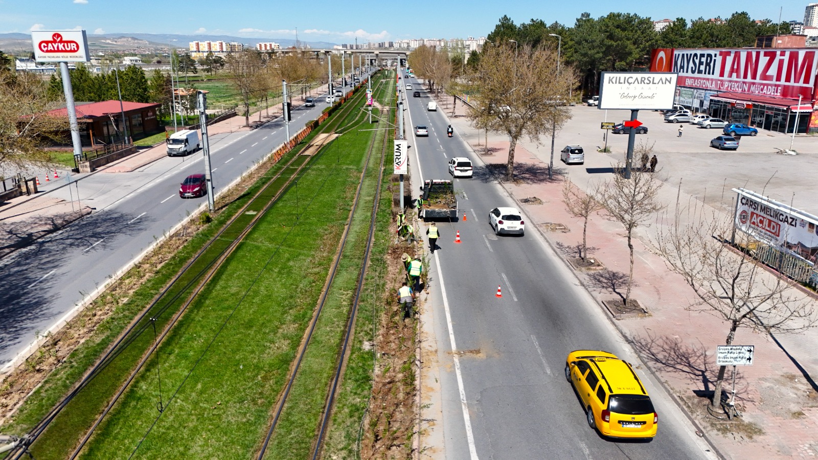 Büyükşehir’den Raylı Sistem Hatlarında Doğa Dostu Düzenleme