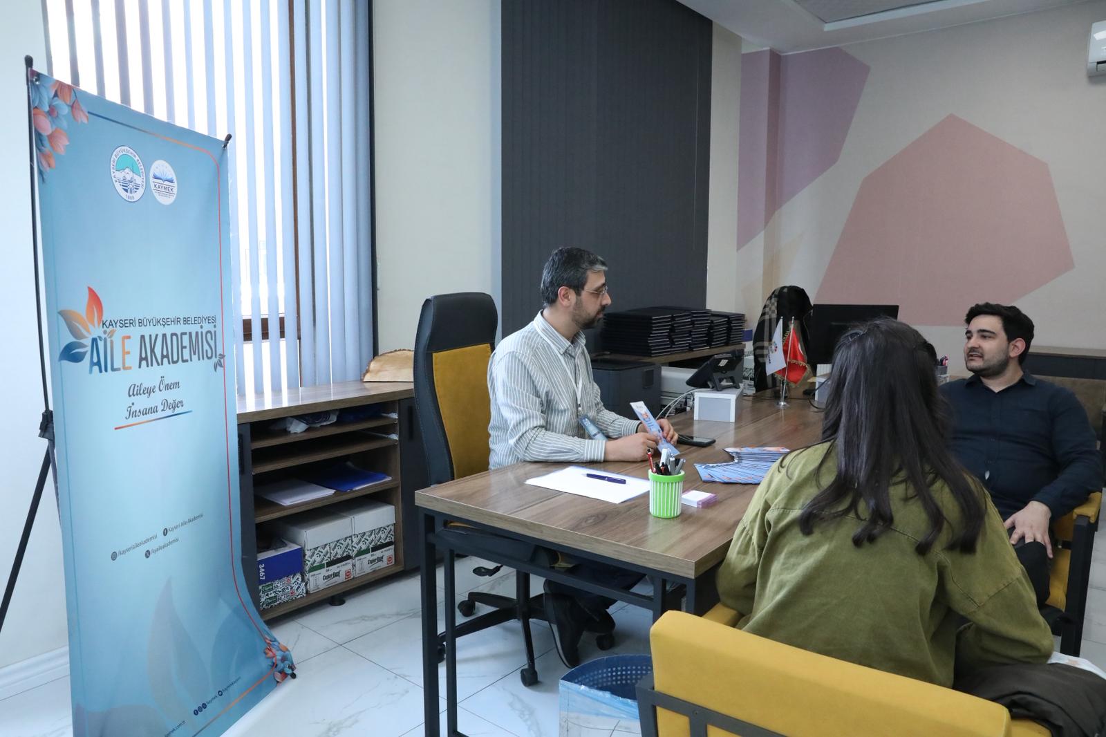 İlk Adım Çiftlerden, Bir Ömür Destek Büyükşehir Aile Akademisi’nden