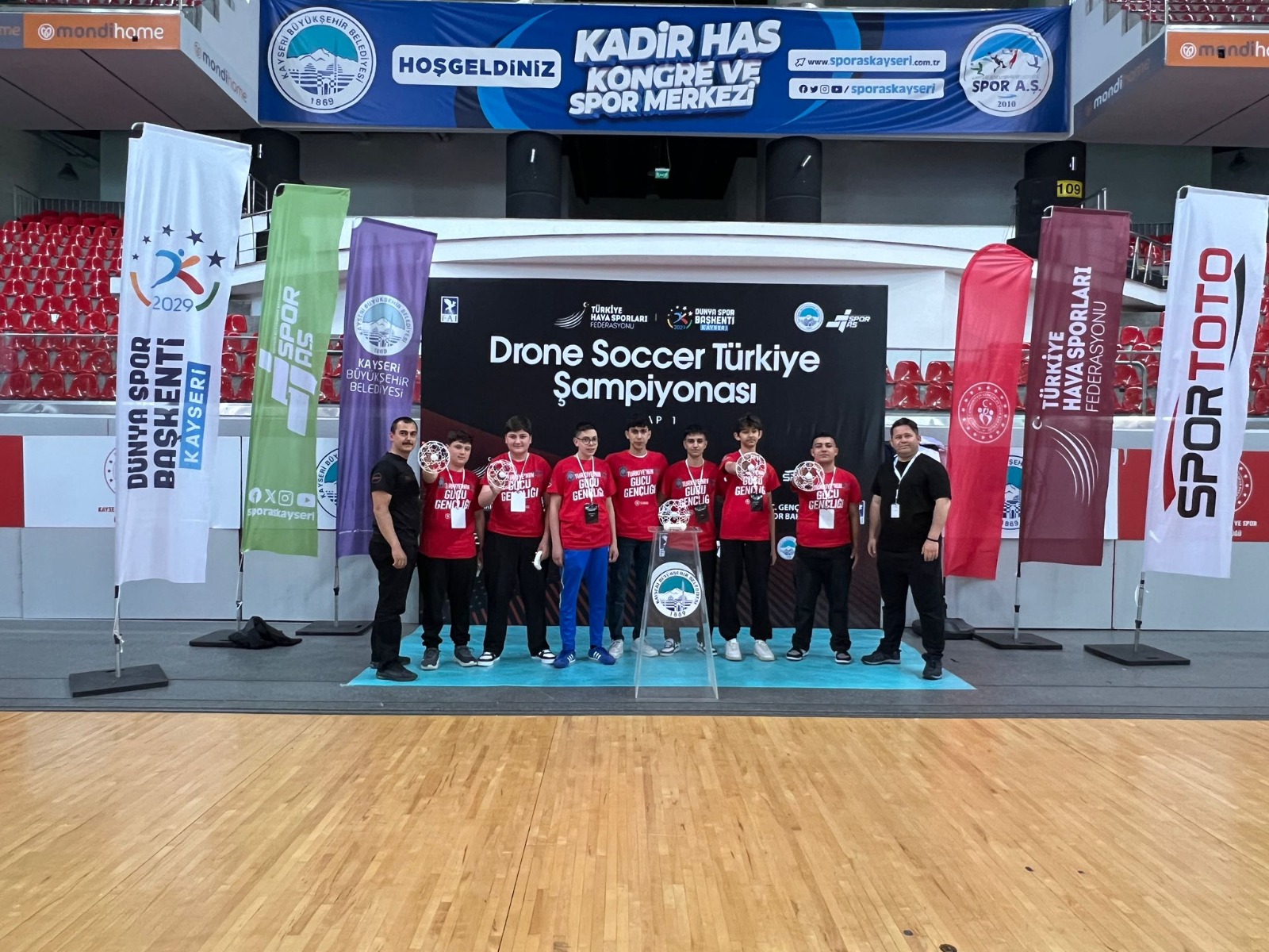 Kayseri Büyükşehir, Drone Soccer Türkiye Şampiyonası’na Ev Sahipliği Yaptı