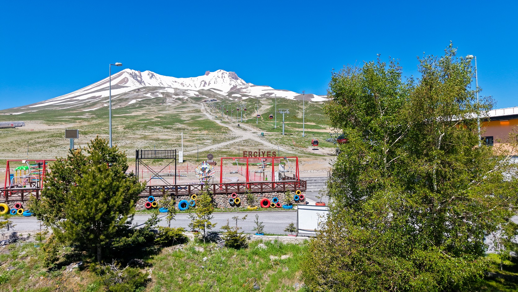 2029 Dünya Spor Başkenti’nin Zirvesi Erciyes’ten Çocuklara Bisiklet ve Aktivite Parkı Daveti