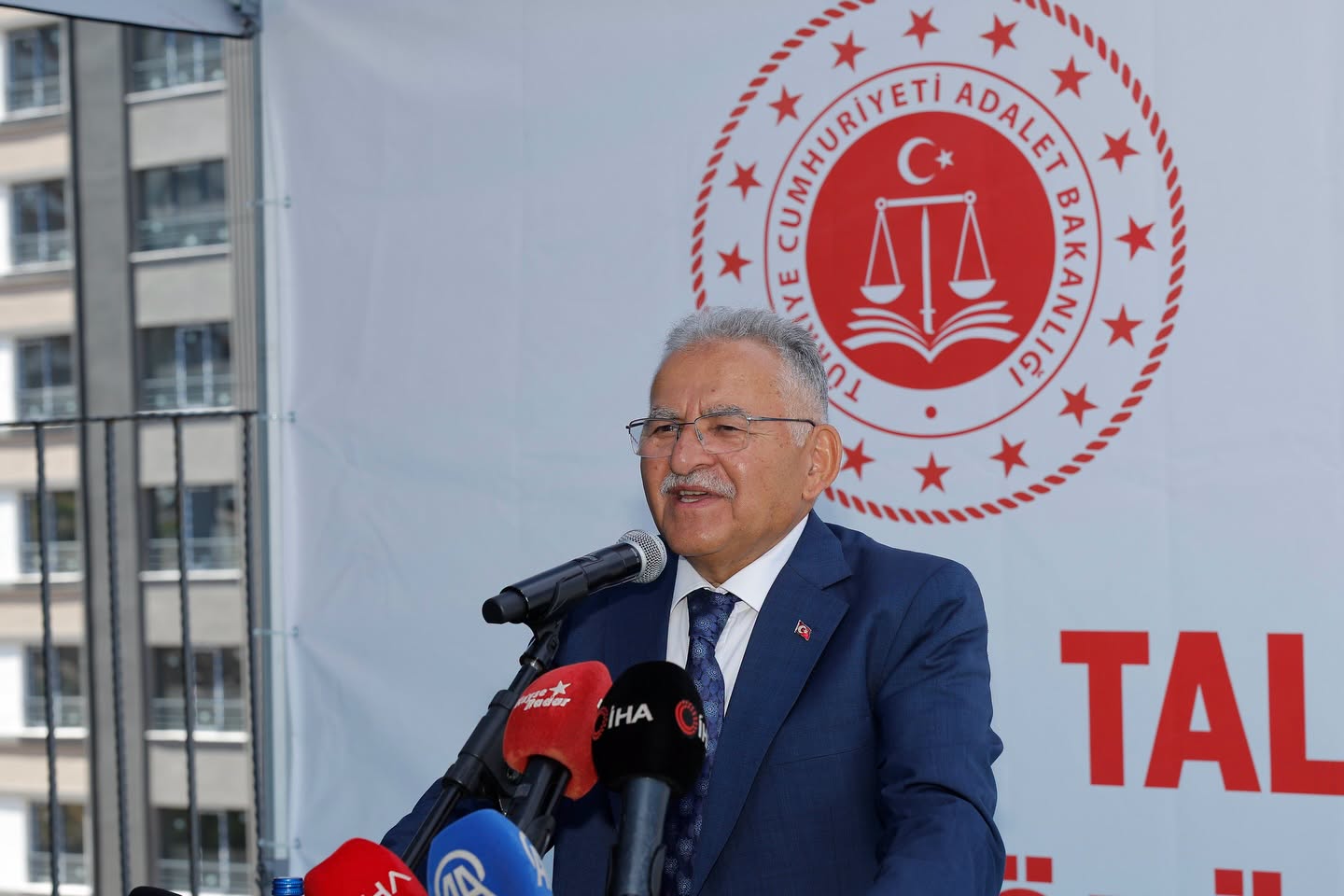 Başkan Büyükkılıç, Talas Çocuk Görüşme Merkezi’nin Açılışını Yaptı