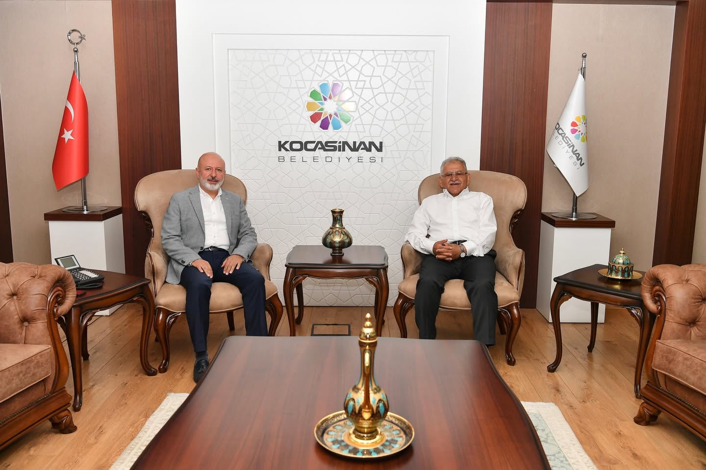 Başkan Büyükkılıç’tan Kocasinan’a “Hizmet” Ziyareti