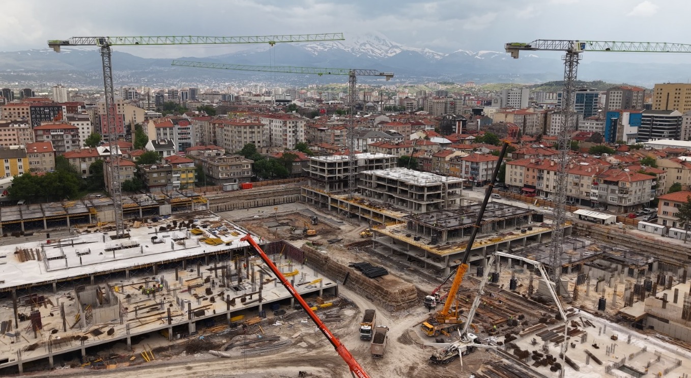 Büyükşehir’in Sahabiye’de 4,5 Milyar TL’lik Dev Dönüşümü Hızla Yükseliyor