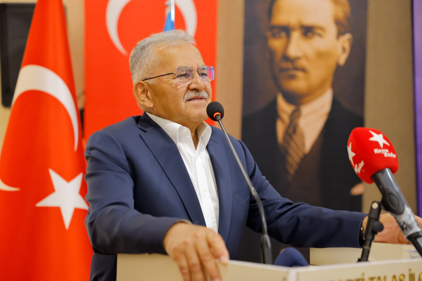 Büyükkılıç, AK Parti Talas, Kocasinan ve Melikgazi İlçe Danışma Meclisi Toplantılarına Katıldı