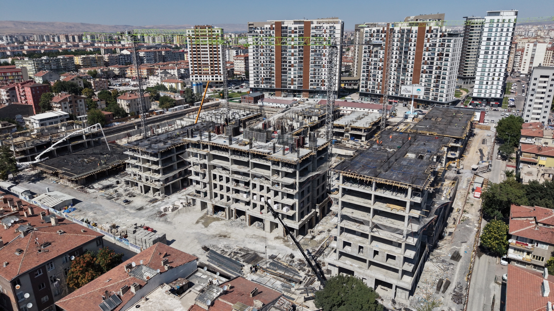 Başkan Büyükkılıç’ın Yakından Takip Ettiği Sahabiye’de Dönüşüm Hız Kesmeden Sürüyor