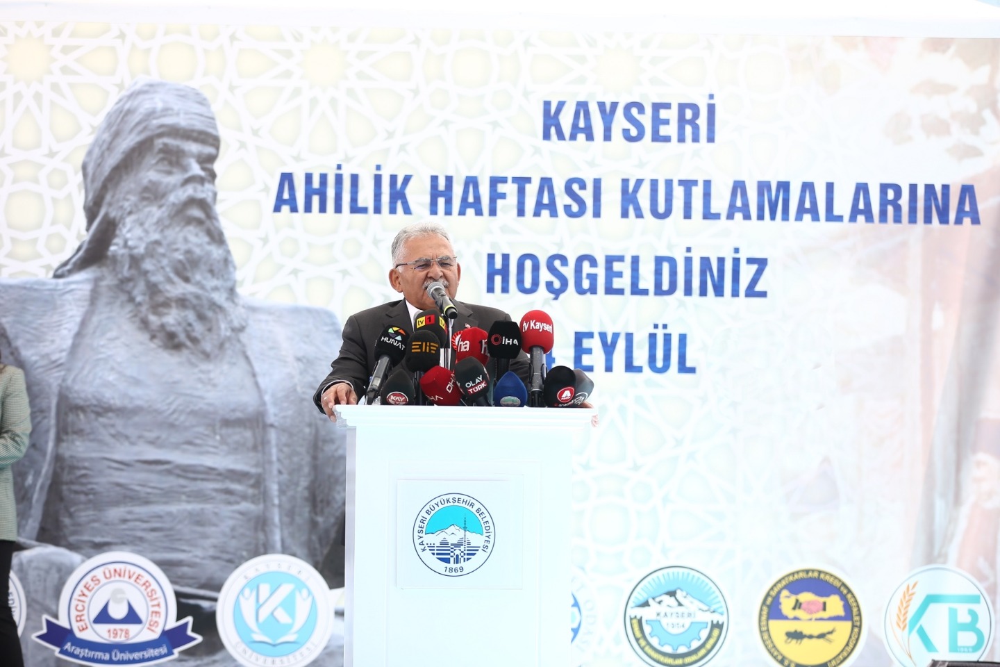 Başkan Büyükkılıç’tan Ahilik Haftası’na Davet: “Kayseri’de Ahilik, Ticaretin Ötesinde Bir Medeniyet Mirasıdır”