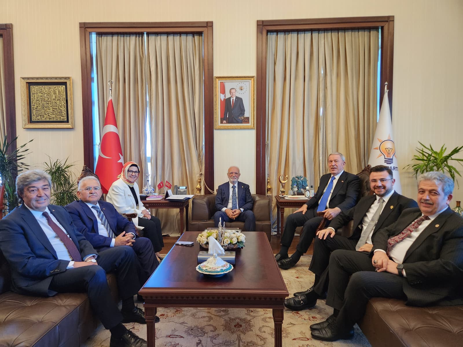 Başkan Büyükkılıç’tan, Ankara’da Kayseri Heyeti ile İstişare