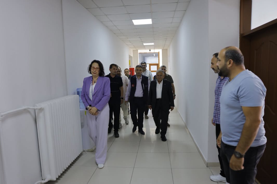 Başkan Büyükkılıç’tan Kayseri Devlet Tiyatrosu’na İnceleme Ziyareti
