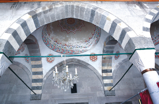 Hatıroğlu Camisi
