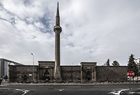 Hacı Kılıç Camii ve Medresesi