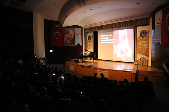 Gazi Mustafa Kemal Anıldı